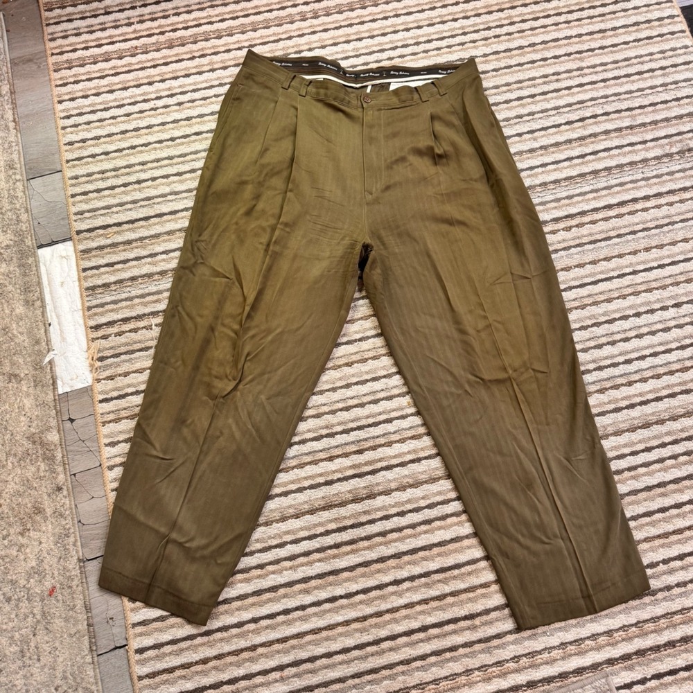 Tommy Bahama Mens Olive Green Pleated 100%‎ Silk Herringbone Pants Size 40